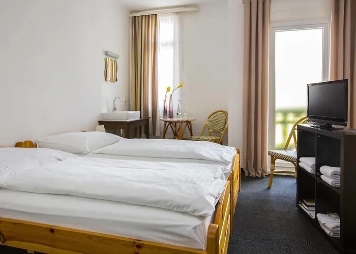 فندق Restaurant Glemseck 2*