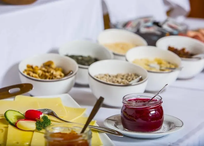 Restaurant Glemseck فندق 2*